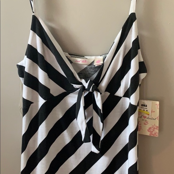 Summer dress - Picture 2 of 4